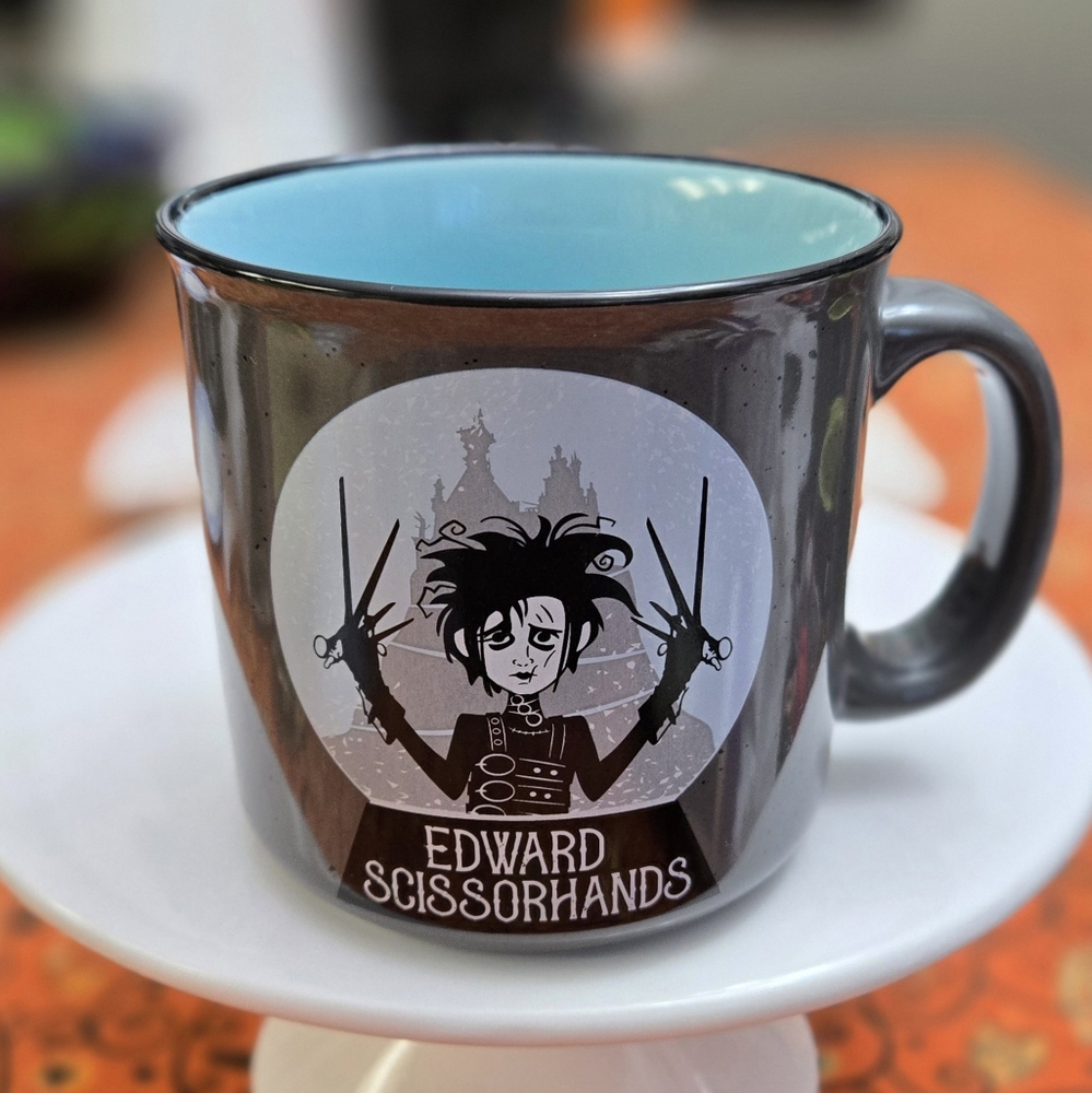 Edward Scissorhands 20th Century Studios Ceramic Mug 20oz NWT